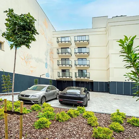 City Host Wolczanska Lodz  Exterior photo